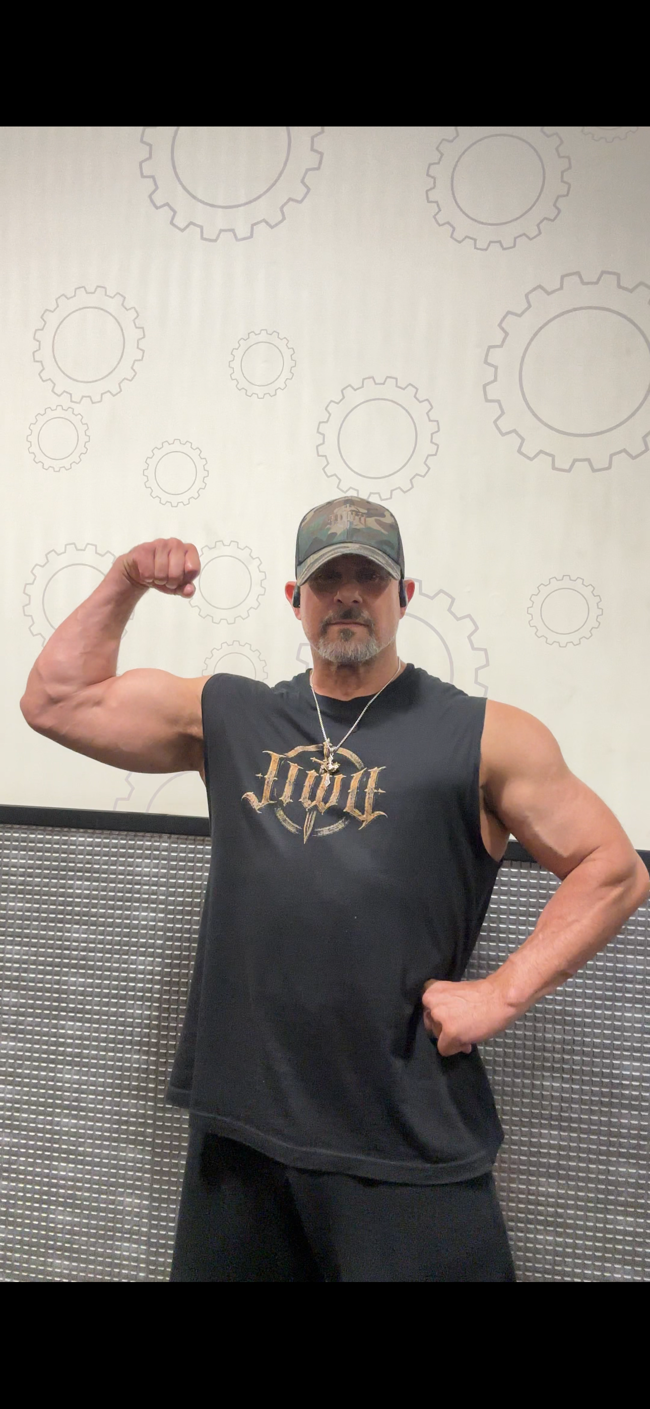 JIWU PREMIUM CUT-OFF TEE FRONT VIEW FEATURING ANTIQUE GOLD JIWU WARRIOR LOGO