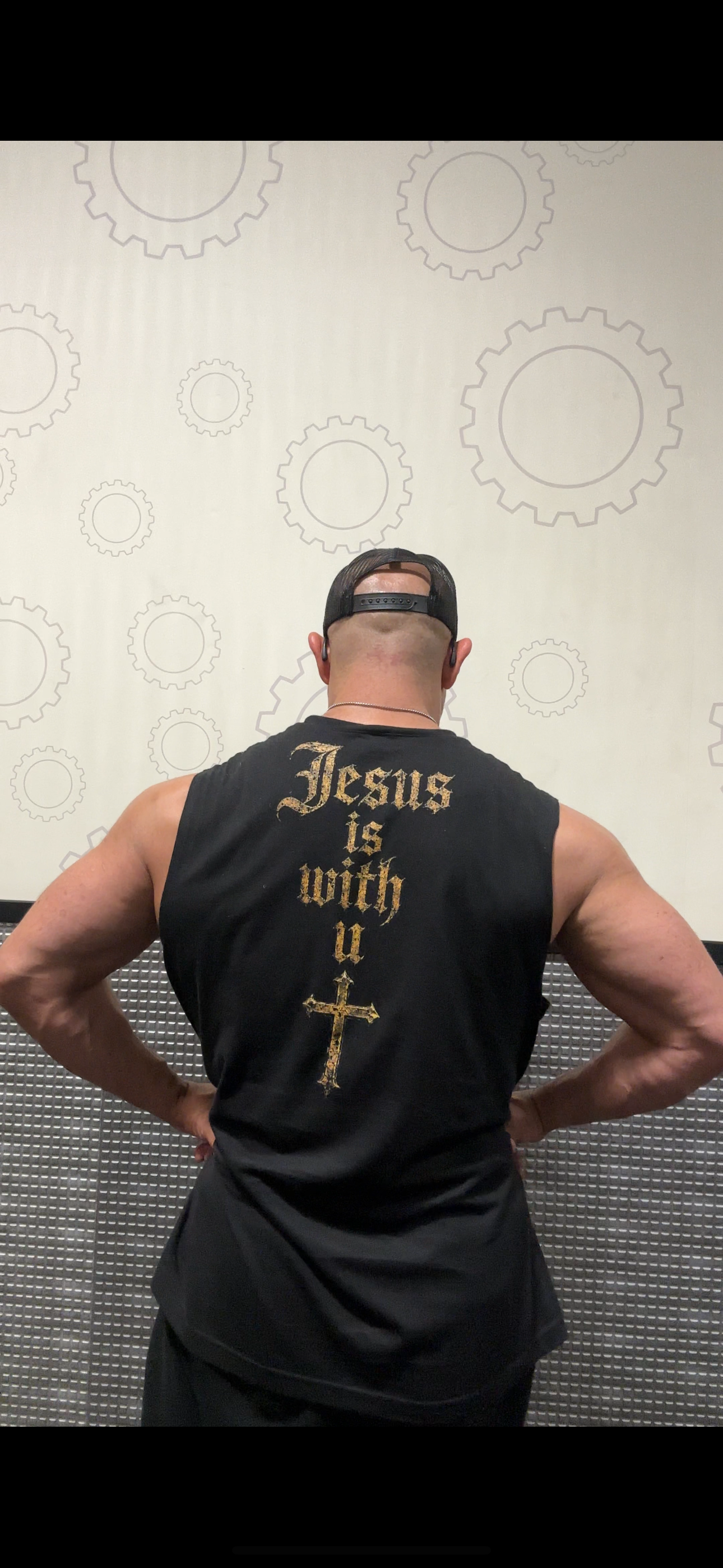 JIWU PREMIUM CUT-OFF TEE BACK FEATURING GOLD JESUS IS WITH U CROSS DESIGN